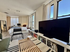 1126 Boylston St, Unit PH501 in Boston, MA - Building Photo - Building Photo