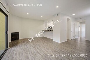 110 Sweetzer Ave in Los Angeles, CA - Building Photo