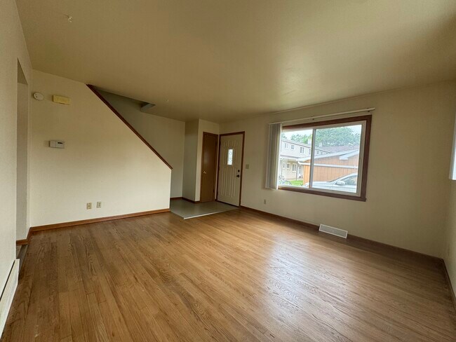 2155 S Fountain Ave in Appleton, WI - Building Photo - Building Photo