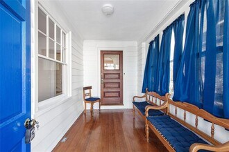 118 Ocean Ave in Cranston, RI - Building Photo - Building Photo