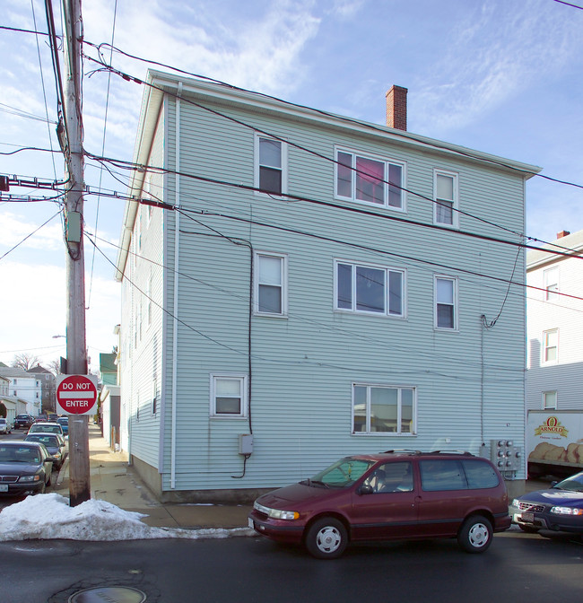 67 William St in Fall River, MA - Building Photo - Building Photo