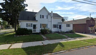 1323 Geele Ave in Sheboygan, WI - Building Photo