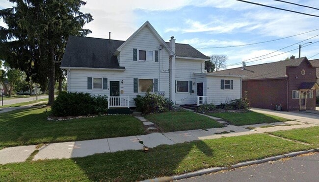 property at 1323 Geele Ave