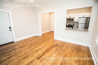 2505 W Kansas Ave-Unit -Unit 2 in Tampa, FL - Building Photo - Building Photo