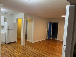 4217 Colebrook Rd in Charlotte, NC - Building Photo - Building Photo