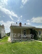 3977 Littlestown Pike in Westminster, MD - Building Photo