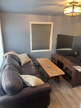 370A Washington St, Unit 370B in Dover, NH - Building Photo - Building Photo