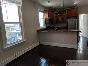 717 Parker St, Unit 2 in Boston, MA - Building Photo - Building Photo