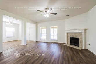 3710 Pine Stream Dr in Pearland, TX - Building Photo - Building Photo