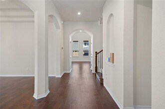 321 Rieti Pkwy in Liberty Hill, TX - Building Photo - Building Photo