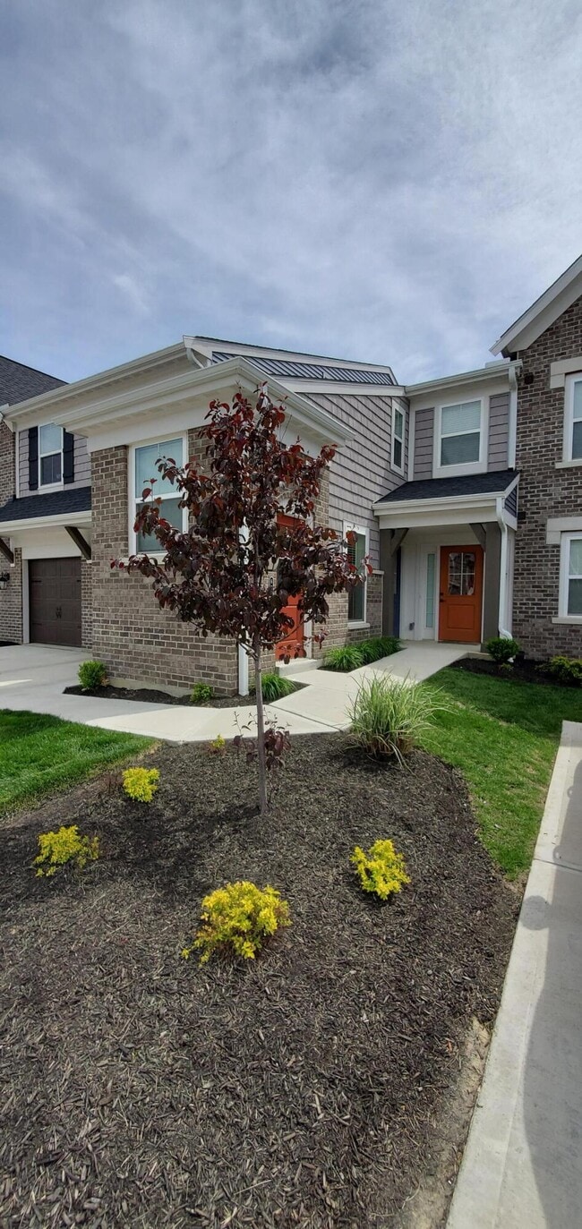 property at 686 Daphne Wy