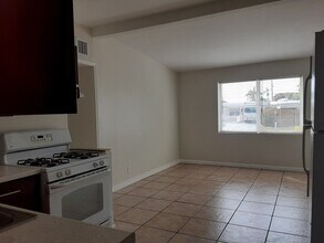 1868 Calico Rd in West Palm Beach, FL - Building Photo - Building Photo