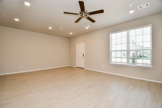 2914 Scanlan Mdw in Sienna, TX - Building Photo - Building Photo