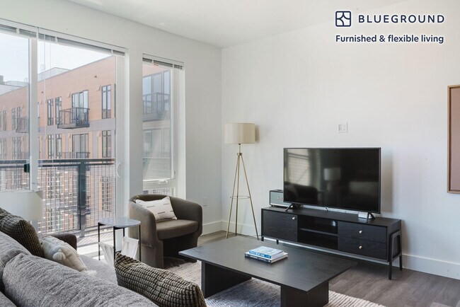 104 12th Ave-Unit -FL6-ID744 in Seattle, WA - Foto de edificio - Building Photo