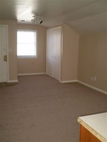 170 Francis Ln Apartments