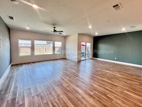 2321 S Purdue Ave in Fresno, CA - Building Photo - Building Photo