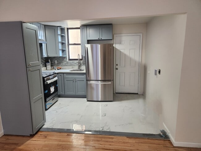 1194 Dumont Ave in Brooklyn, NY - Building Photo - Building Photo