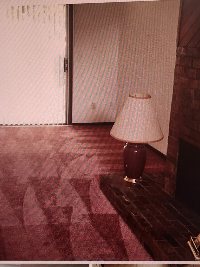 50 NE Village Squire Ave, Unit 14 in Gresham, OR - Foto de edificio - Building Photo