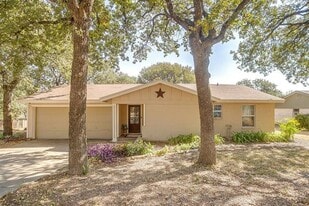 7036 Crabtree Ln in Fort Worth, TX - Building Photo