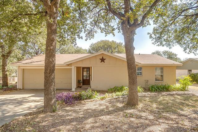 7036 Crabtree Ln