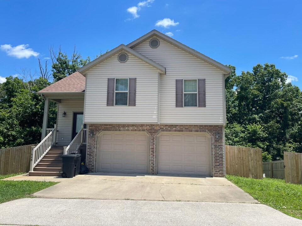 22848 Return Ln in Waynesville, MO - Building Photo