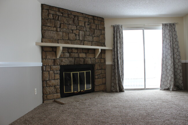14152 E Colorado Dr, Unit 14152 E. Colorado Drive in Aurora, CO - Building Photo - Building Photo