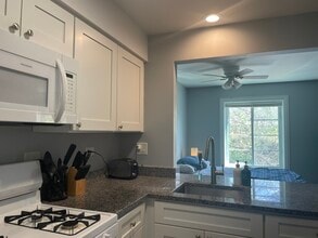 1455 Shermer Rd in Northbrook, IL - Building Photo - Building Photo