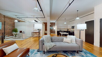 13 Stanhope St in Boston, MA - Foto de edificio - Building Photo