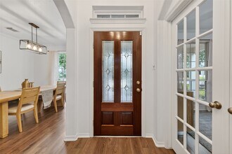 66 S Longsford Cir in Spring, TX - Foto de edificio - Building Photo