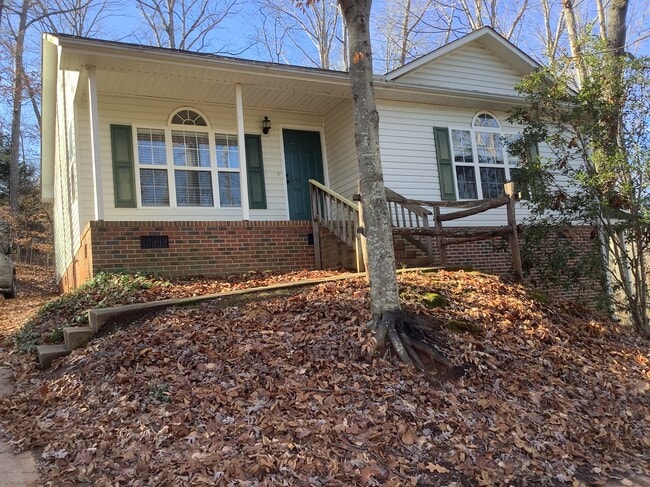 2409 N Highway 101 in Greer, SC - Building Photo - Building Photo