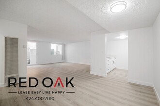 1500 S Gramercy Pl in Los Angeles, CA - Building Photo - Building Photo