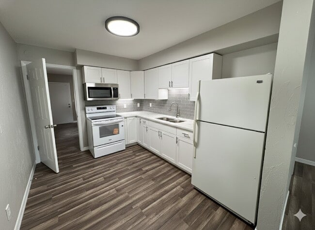 5819 3rd St E in Bradenton, FL - Building Photo - Building Photo