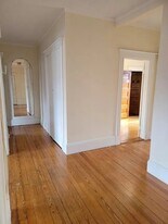 1855 Beacon St, Unit 2 in Brookline, MA - Building Photo