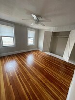 18 Sheafe St, Unit 2 in Chestnut Hill, MA - Building Photo