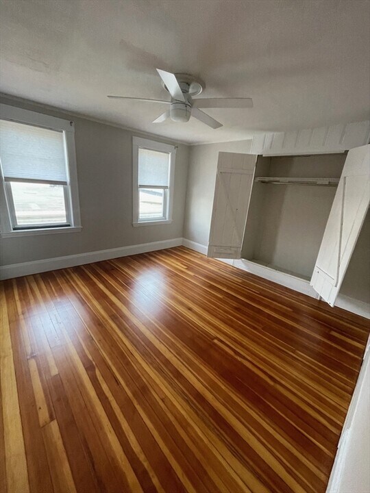 18 Sheafe St, Unit 2 in Chestnut Hill, MA - Building Photo
