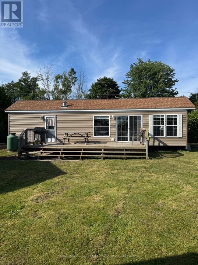 property at 9-19 Tamarac Rd