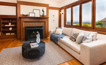 7 Panoramic Way in Berkeley, CA - Building Photo - Building Photo