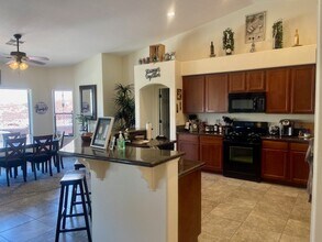 2899 Desert Vista Dr in Bullhead City, AZ - Building Photo - Building Photo