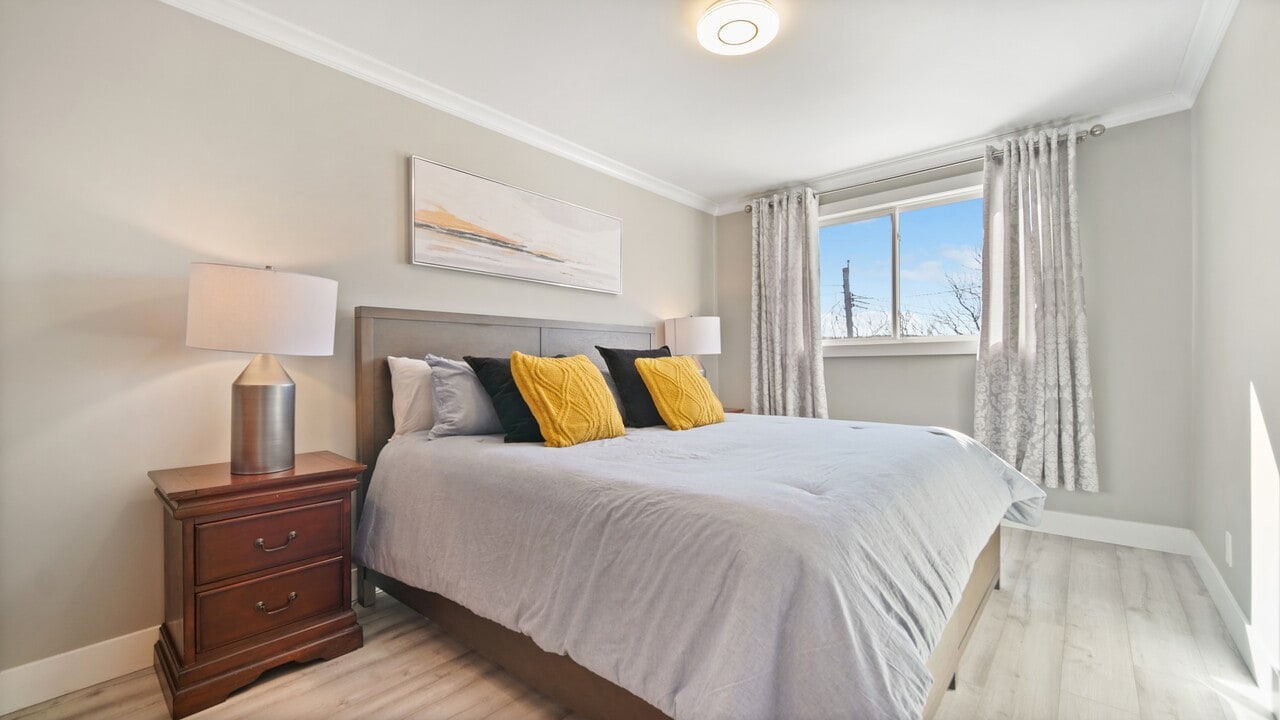 4 Ayre Pl in St John's, NL - Building Photo