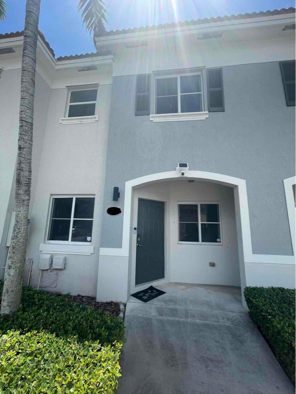 property at 3054 SE 15th Ave
