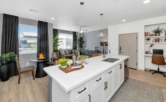 Everly at Morrison Ranch Luxury Apartments in Gilbert, AZ - Building Photo