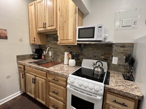1001 6th Ave N, Unit 5 in Great Falls, MT - Building Photo - Building Photo