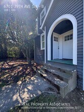 6701 39th Ave SW in Seattle, WA - Building Photo - Building Photo