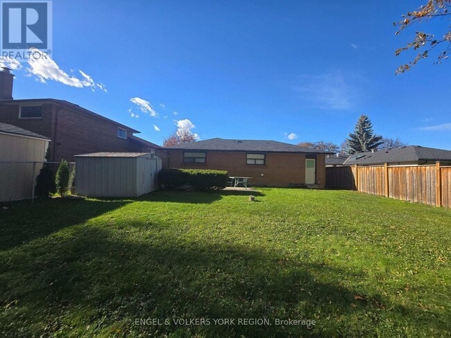 property at 18 Elrose Rd