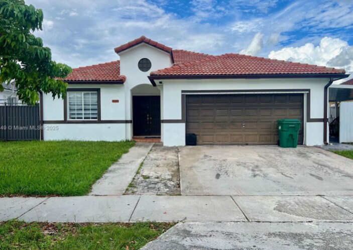 14351 SW 168th Ter in Miami, FL - Building Photo