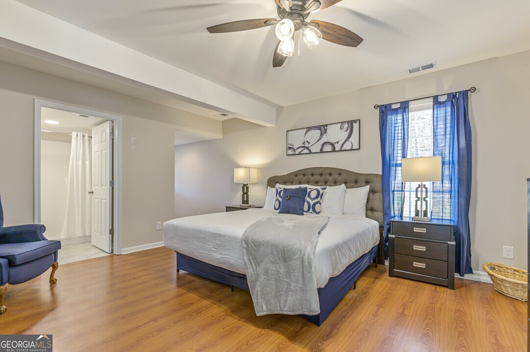 27 W Ridge Dr SE in Cartersville, GA - Foto de edificio