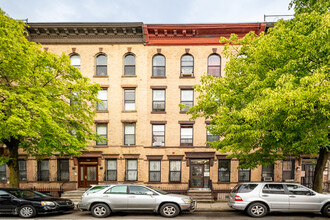 722 Bergen St in Brooklyn, NY - Foto de edificio - Building Photo