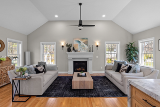 2 Genevieve Ln in Acton, MA - Foto de edificio - Building Photo