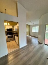 911 Coral Club Dr in Coral Springs, FL - Building Photo - Building Photo