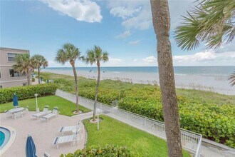 3400 Gulf Blvd in Belleair Beach, FL - Building Photo - Building Photo